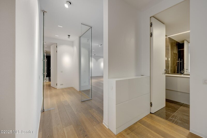 Aviatorilor, apartament 3 dormitoare in One Charles de Gaulle