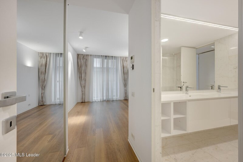 Aviatorilor, apartament 3 dormitoare in One Charles de Gaulle