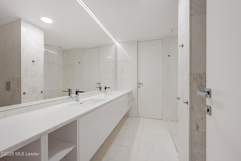 Aviatorilor, apartament 3 dormitoare in One Charles de Gaulle