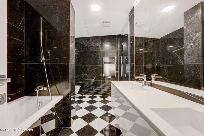 Aviatorilor, apartament 3 dormitoare in One Charles de Gaulle